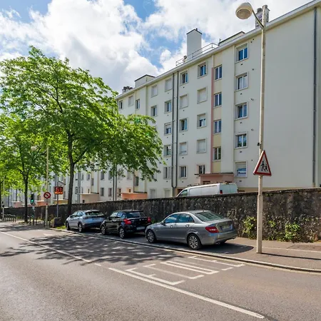 Serenia 6 People Parking Thermal